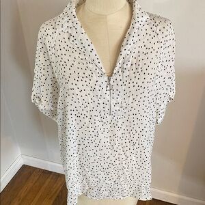 Ophelia & Co. Black and White Short Sleeve Notched Collar Blouse